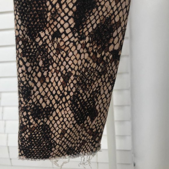Skinny Snake Print Jeans - Picture 3 of 4